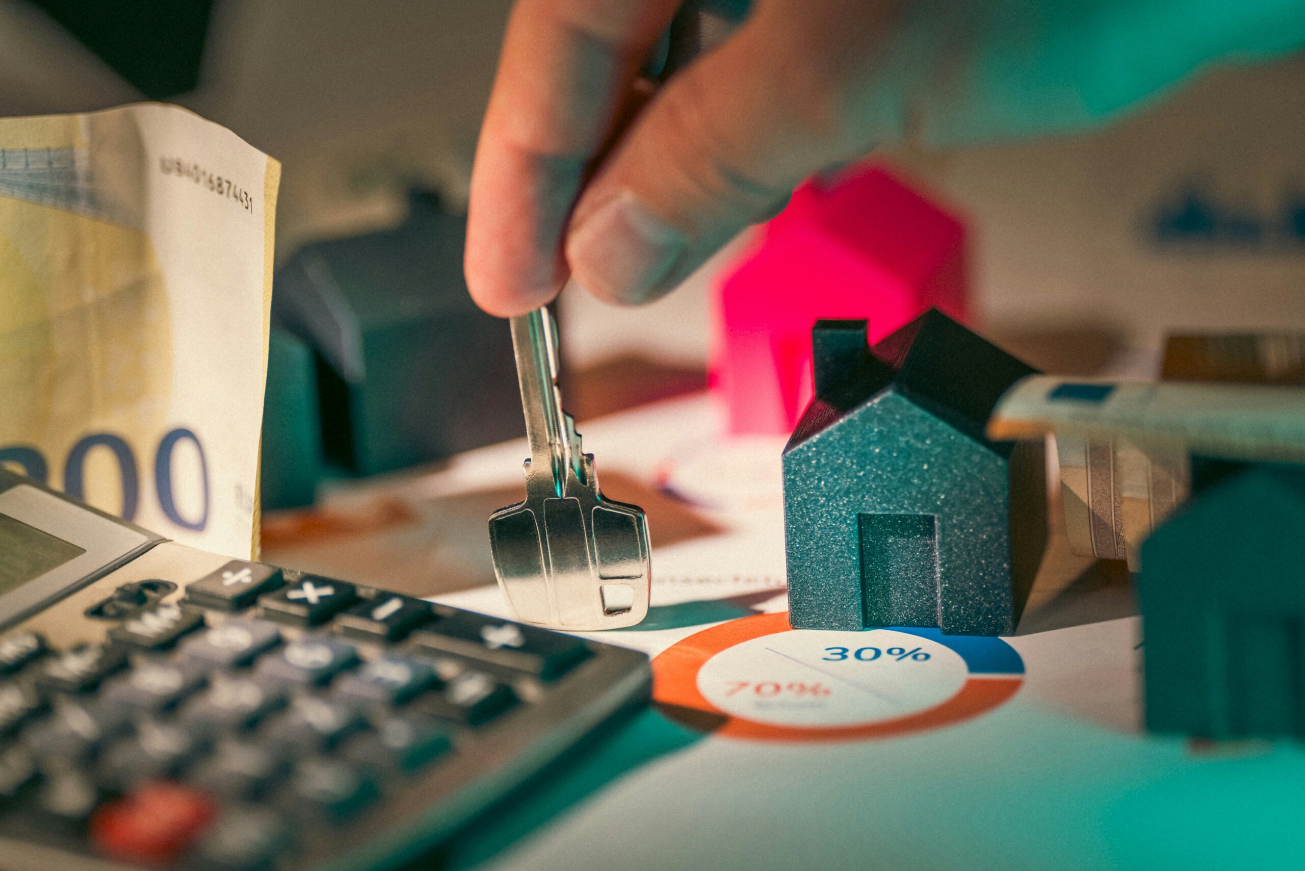 Fixed-rate vs. adjustable-rate mortgages: Which is better